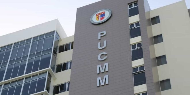 PUCMM, Intec y Unphu lideran a la mejores universidades de RD en el ranking QS 2027