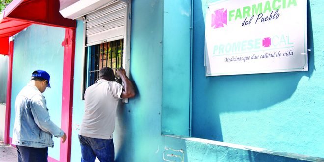 Escasez de medicinas básicas golpea las Farmacias del Pueblo en República Dominicana