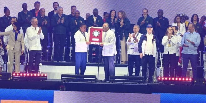 Lágrimas, gratitud y diplomacia: El emotivo cierre de los juegos Santo Domingo 2026