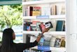Feria del Libro abre sus puertas y compradores muestran entusiasmo