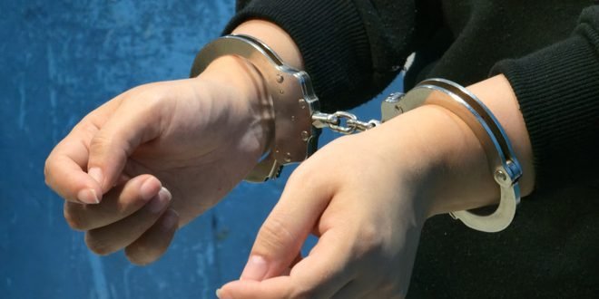 EE. UU. logra la extradición de dos dominicanos acusados de ciberacoso y narcotráfico