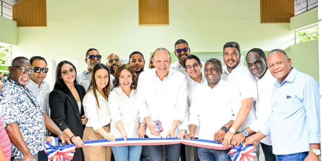 Alcaldía de Santiago entrega Casa Club Los Guandules y solución vial en Hato Mayor con inversión superior a RD$17 millones