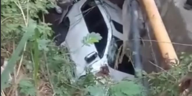Gobernadora de Dajabón sale ilesa tras aparatoso accidente en Santiago Rodríguez