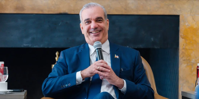 Abinader se reúne con empresarios en Nueva York y los anima a invertir en República Dominicana