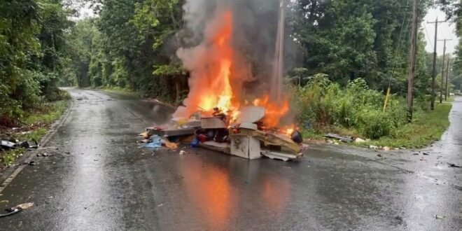 Asesinato de agricultor desata violentos disturbios y expulsión de haitianos en San Víctor, Espaillat