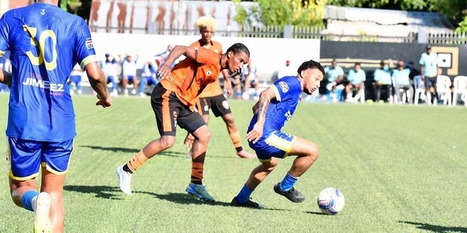 Cibao FC impone su jerarquía y golea 4-1 al Atlántico FC en el «Clásico del Norte»