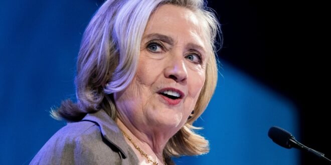 Hillary Clinton nominaría a Trump al Nobel de la Paz si logra poner fin a la guerra en Ucrania