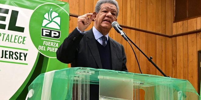Leonel defiende el voto en el exterior y tilda de inaceptable eliminar este derecho