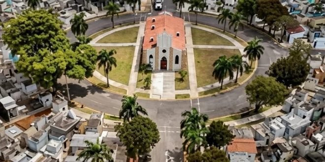 Arquidiócesis de Santo Domingo oficiará misa por los fieles difuntos