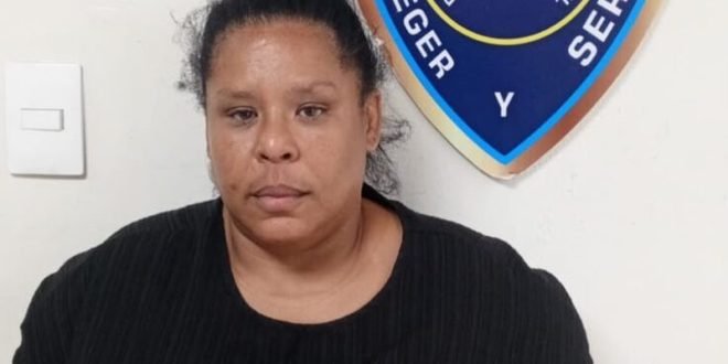 Policía detiene flagrante a mujer  intentó realizar transferencia bancaria por medio millón de pesos con cédula falsa