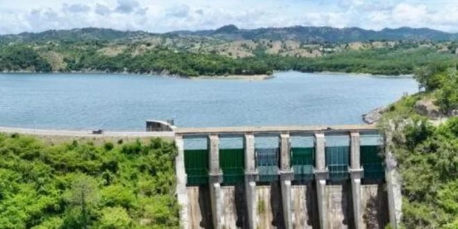Presas dominicanas operan estables y sin peligro de inundaciones