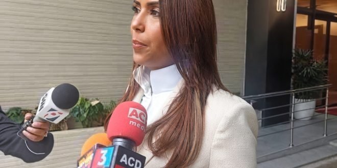 Diputada Selinée Méndez llama a cambiar la forma de hacer política tras informe sobre abstención