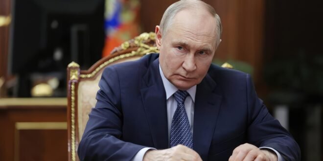 El Kremlin confirma: Trump recibirá a Putin al pie del avión en Alaska
