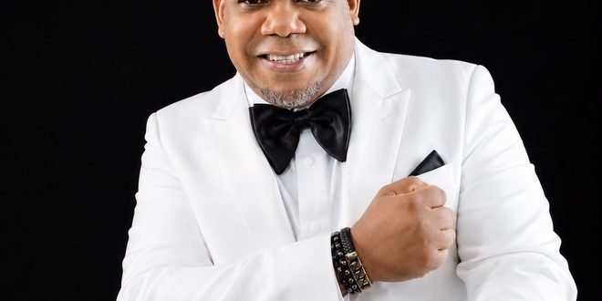 Carlos Brito presenta “Solito”, un bolero que reafirma su talento como compositor e intérprete