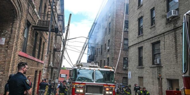 Drama en El Bronx: Testigos narran el pavor tras explosión que dejó un muerto, 14 heridos y 45 desplazaos en Norwood