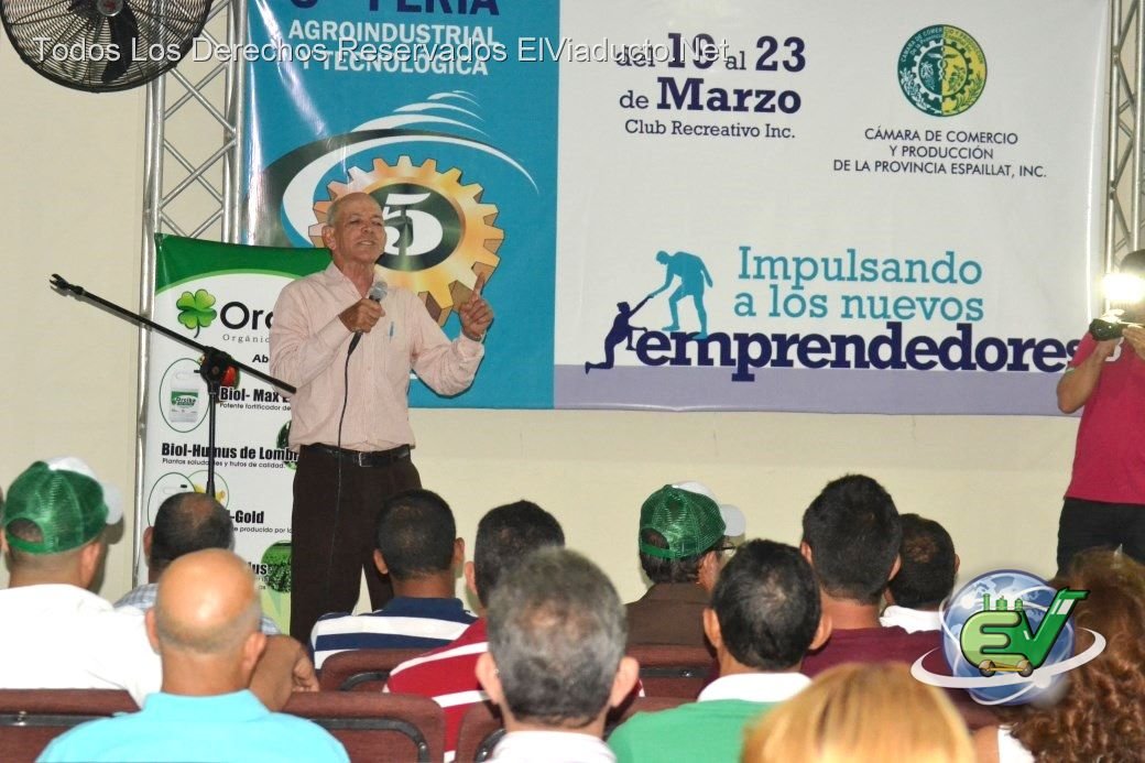 conferencia sobre “Agricultura Orgánica, por el Ingeniero Francisco Taveras