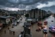 Lluvias torrenciales dejan tres muertos y graves inundaciones en Venezuela